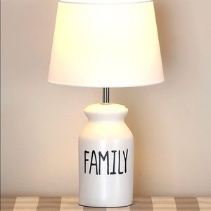 Lakeside Collection Lamp “Family”